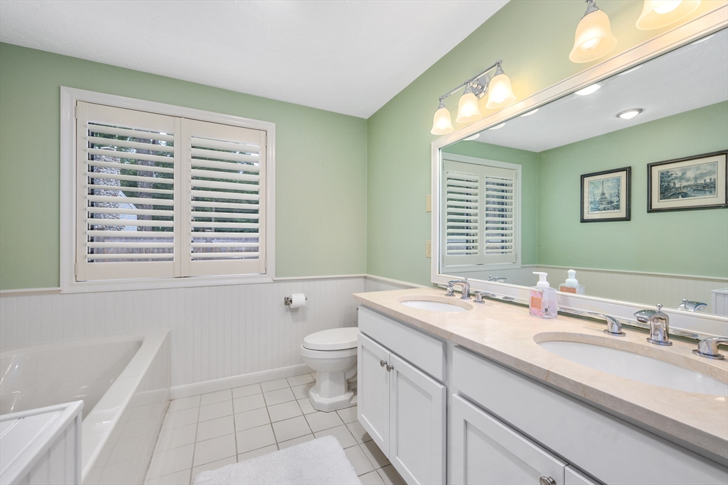 23 Topping Lift Mashpee, MA 02649 - Photo 25 of 42