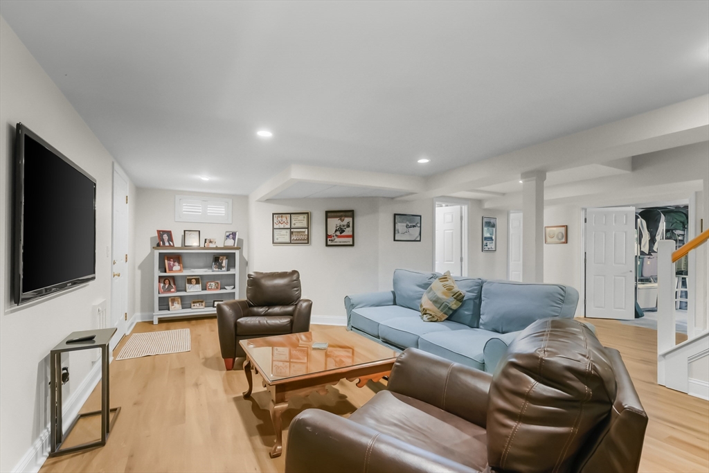 23 Topping Lift Mashpee, MA 02649 - Photo 36 of 42