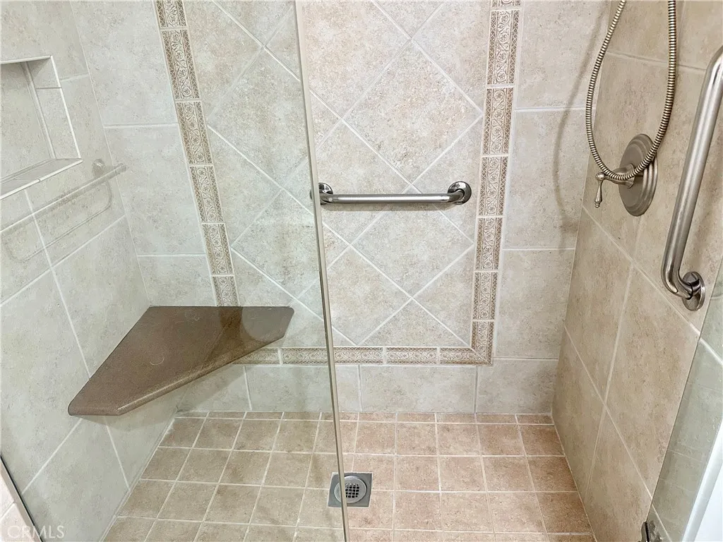 28005 Ridgebluff Court Rancho Palos Verdes, CA 90275 - Photo 23 of 30 a bathroom with a shower