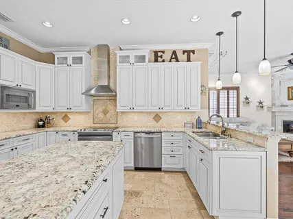 $819,950 | 2033 Long Branch Lane, Clearwater, FL 33760