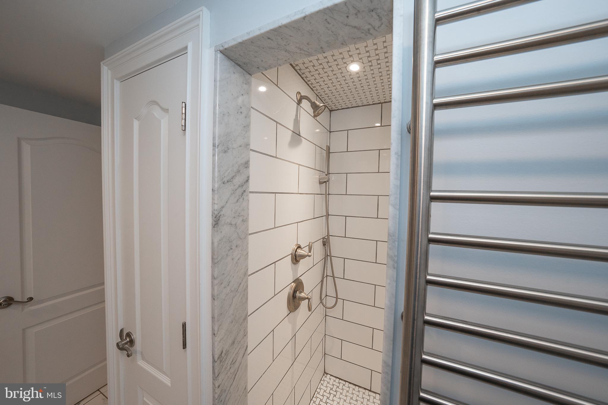 950 Spring City Road Phoenixville, PA 19460 - Photo 27 of 43 a bathroom with a shower