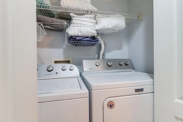 $2,400 | 1300 Park W Boulevard, Unit 716, Mount Pleasant, SC 29466