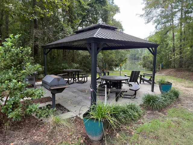 $2,400 | 1300 Park W Boulevard, Unit 716, Mount Pleasant, SC 29466
