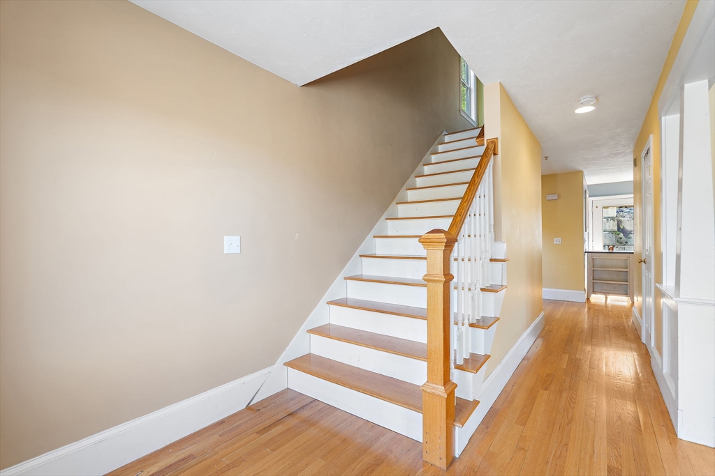 35 School Street, Unit D Hudson, MA 01749 - Photo 21 of 38