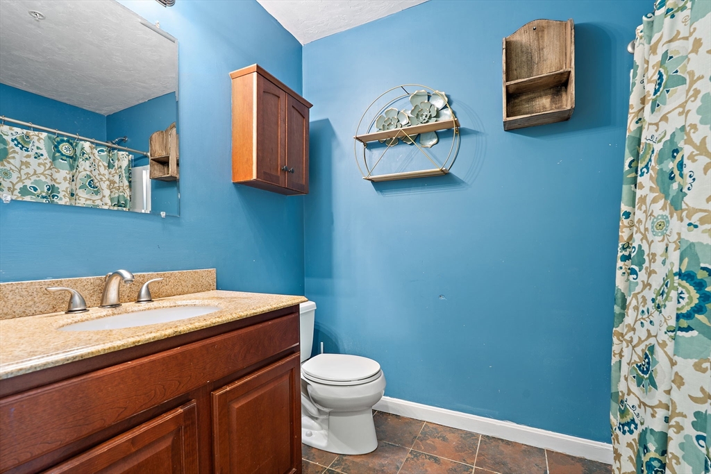 35 School Street, Unit D Hudson, MA 01749 - Photo 27 of 38