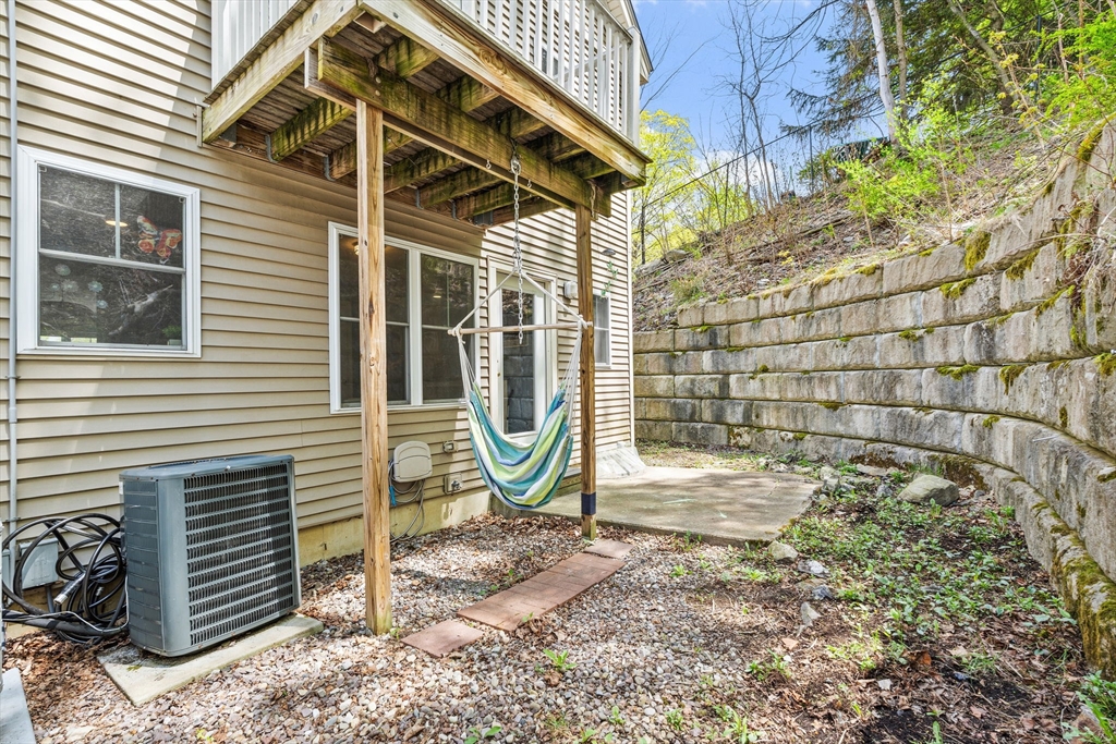 35 School Street, Unit D Hudson, MA 01749 - Photo 4 of 38