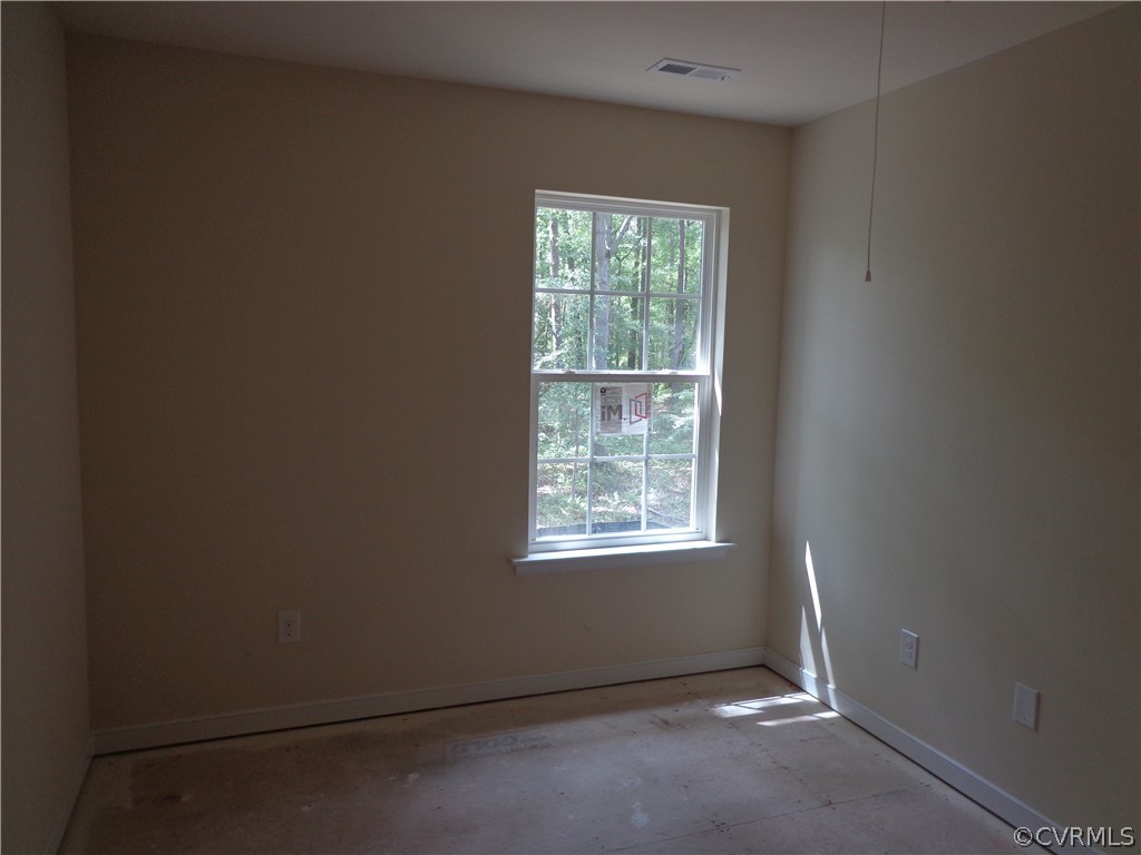 20118 Laurel Road Petersburg, VA 23803 - Photo 9 of 12 Gallery Image 9