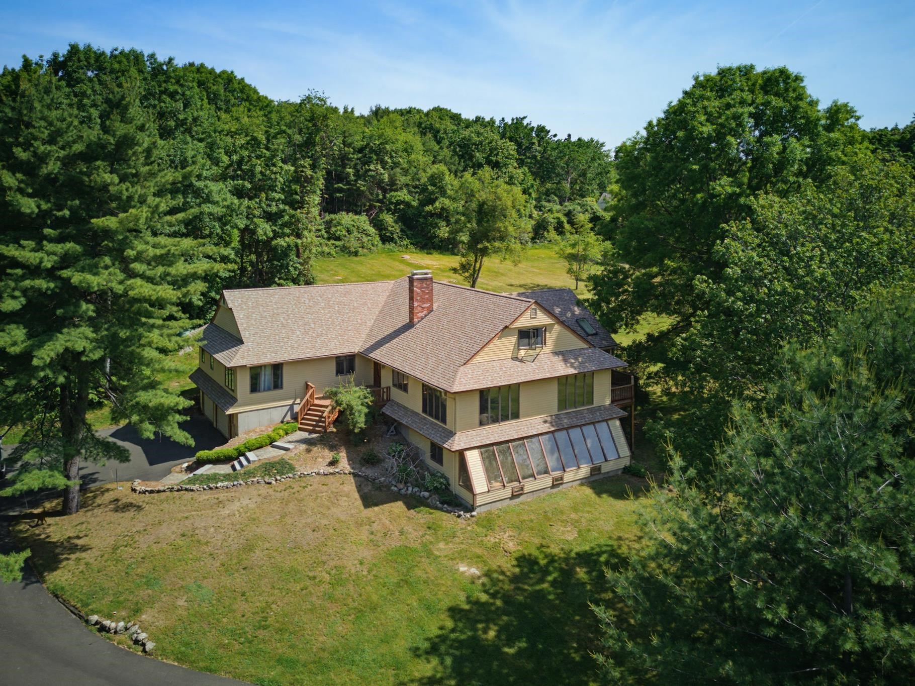 77 A Christian Hill Road Amherst, NH 03031 - Photo 4 of 60