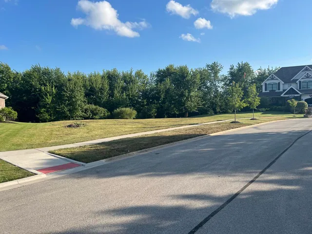 $170,000 | 24232 Bay To Bay Court, Manhattan, IL 60442