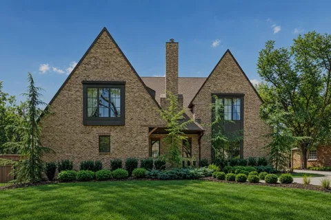 $3,990,000 | 129 Haverford Avenue, Nashville, TN 37205