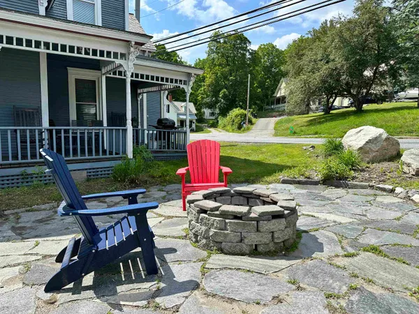 $225,000 | 160 Depot Street, Chester, VT 05143