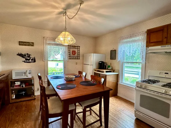 $225,000 | 160 Depot Street, Chester, VT 05143