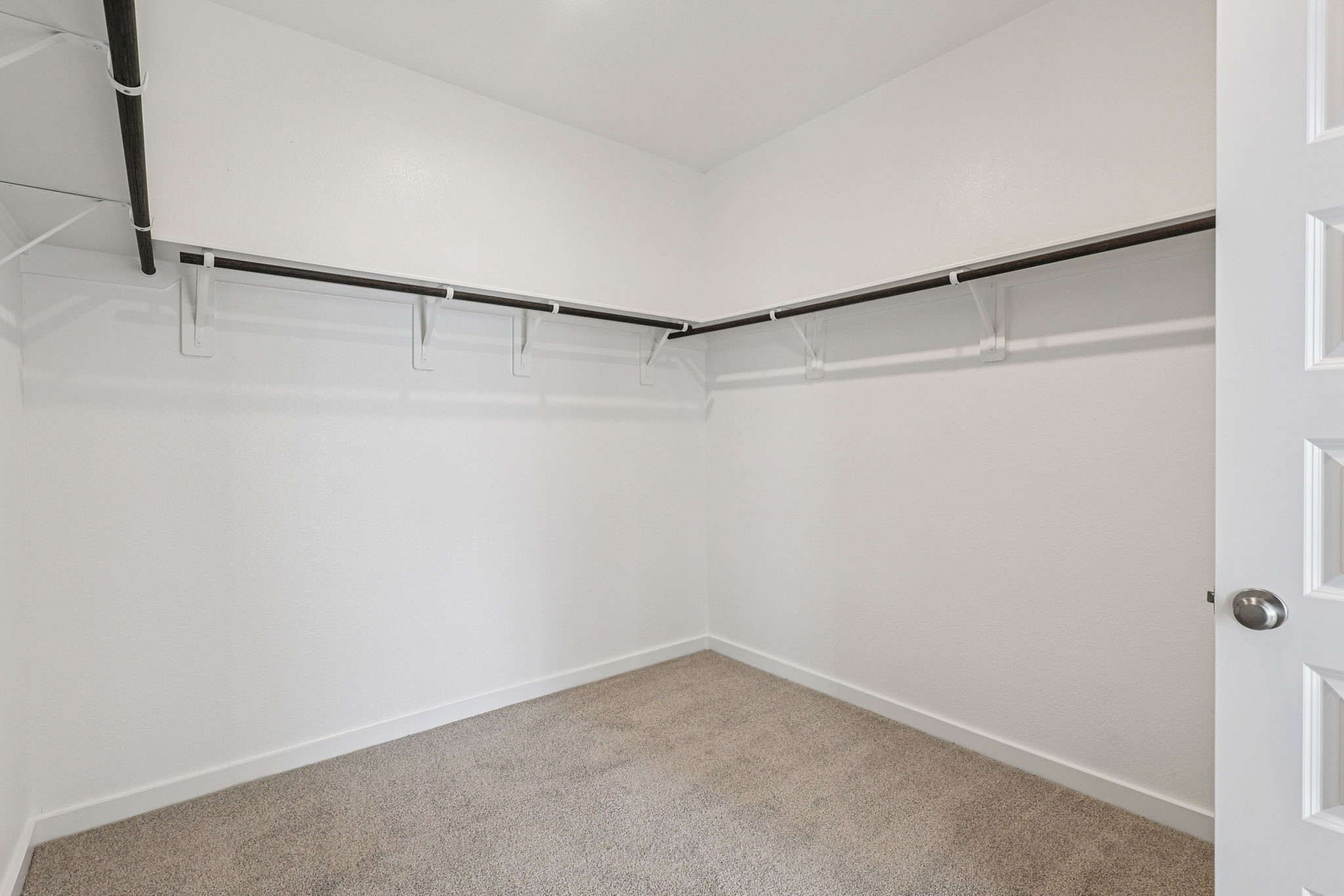 5815 Chamberlain Crossing Rosenberg, TX 77471 - Photo 18 of 35 a view of small space