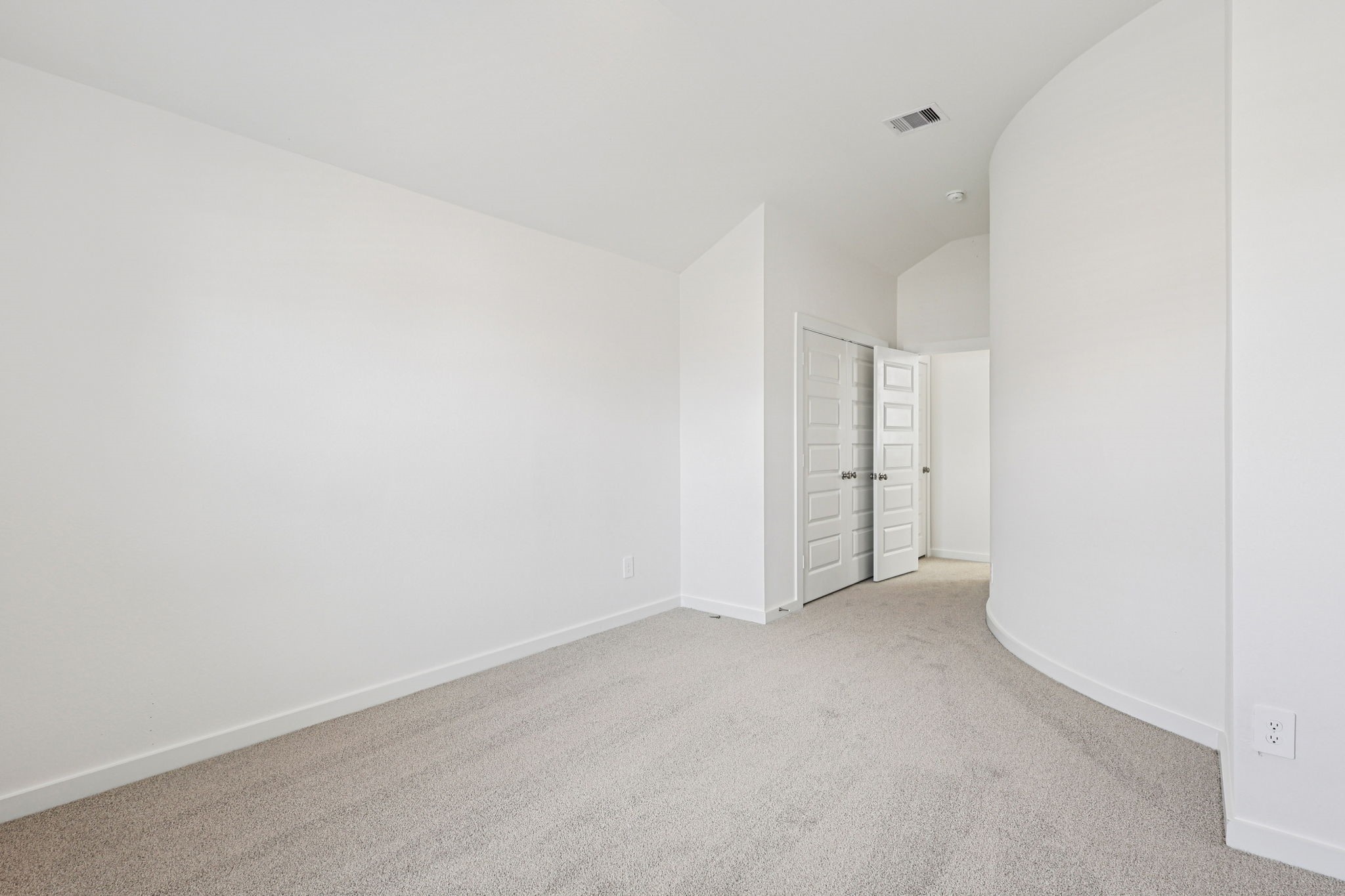 5815 Chamberlain Crossing Rosenberg, TX 77471 - Photo 28 of 35 a view of an empty room