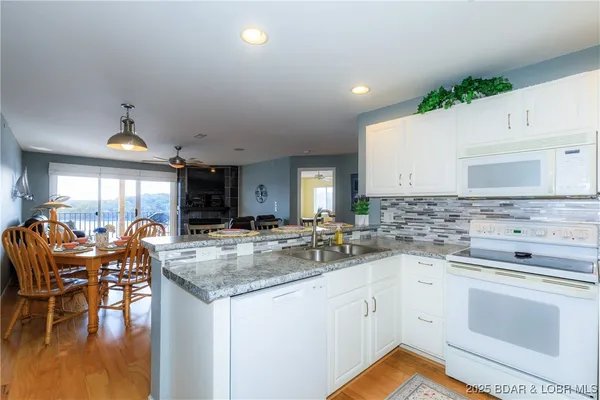 $320,000 | 194 Park Pl Lane, Unit 3G, Kaiser, MO 65047