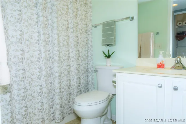 $320,000 | 194 Park Pl Lane, Unit 3G, Kaiser, MO 65047