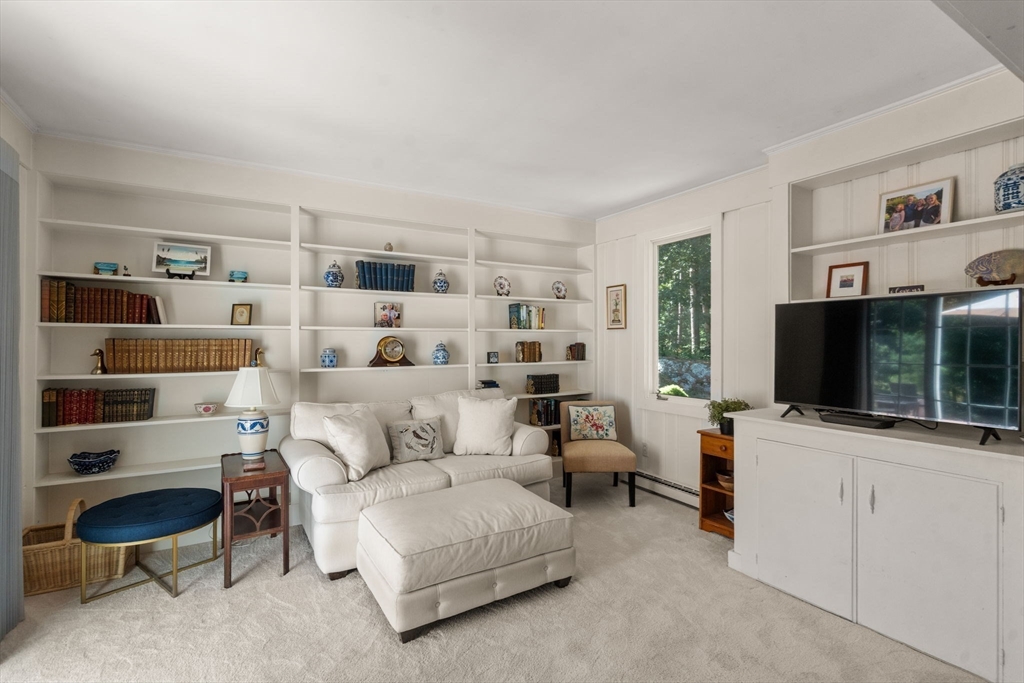 24 Great Rock Road Sherborn, MA 01770 - Photo 12 of 39 Gallery Image 12