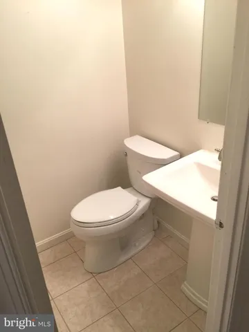 $4,000 | 1 Apricot Court, Gaithersburg, MD 20878