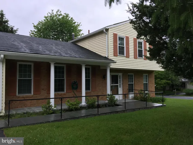 $4,000 | 1 Apricot Court, Gaithersburg, MD 20878