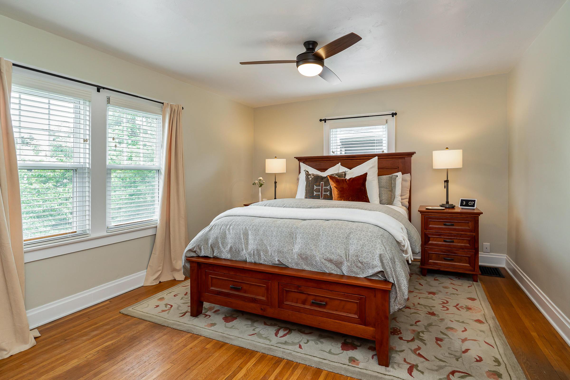 671 South Cassingham Road Columbus, OH 43209 - Photo 19 of 33