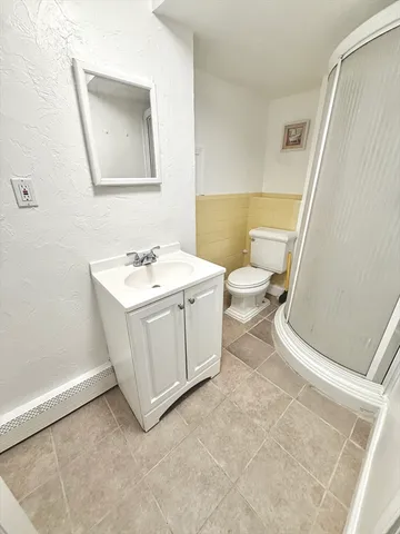 $4,000 | 106 West 3rd Street, Unit 1, Boston, MA 02127