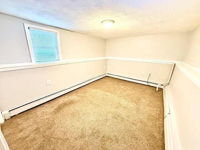 $4,000 | 106 West 3rd Street, Unit 1, Boston, MA 02127