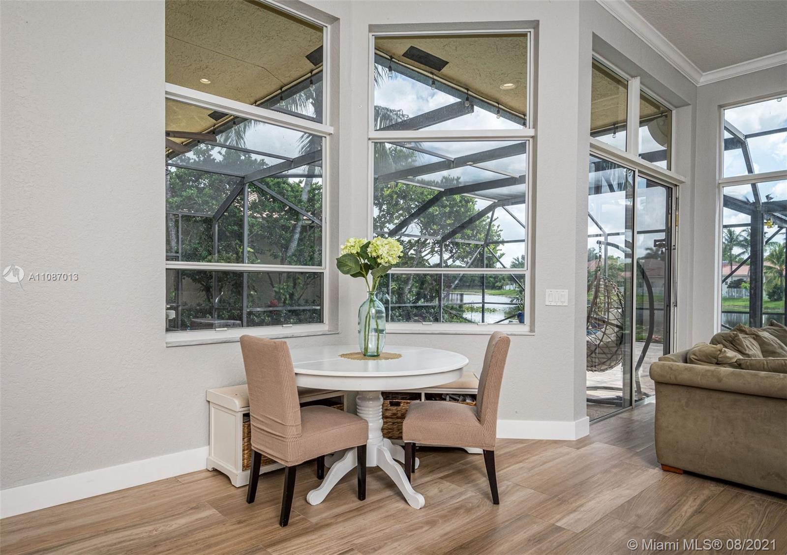 3855 Oak Ridge Circle Weston, FL 33331 - Photo 11 of 39