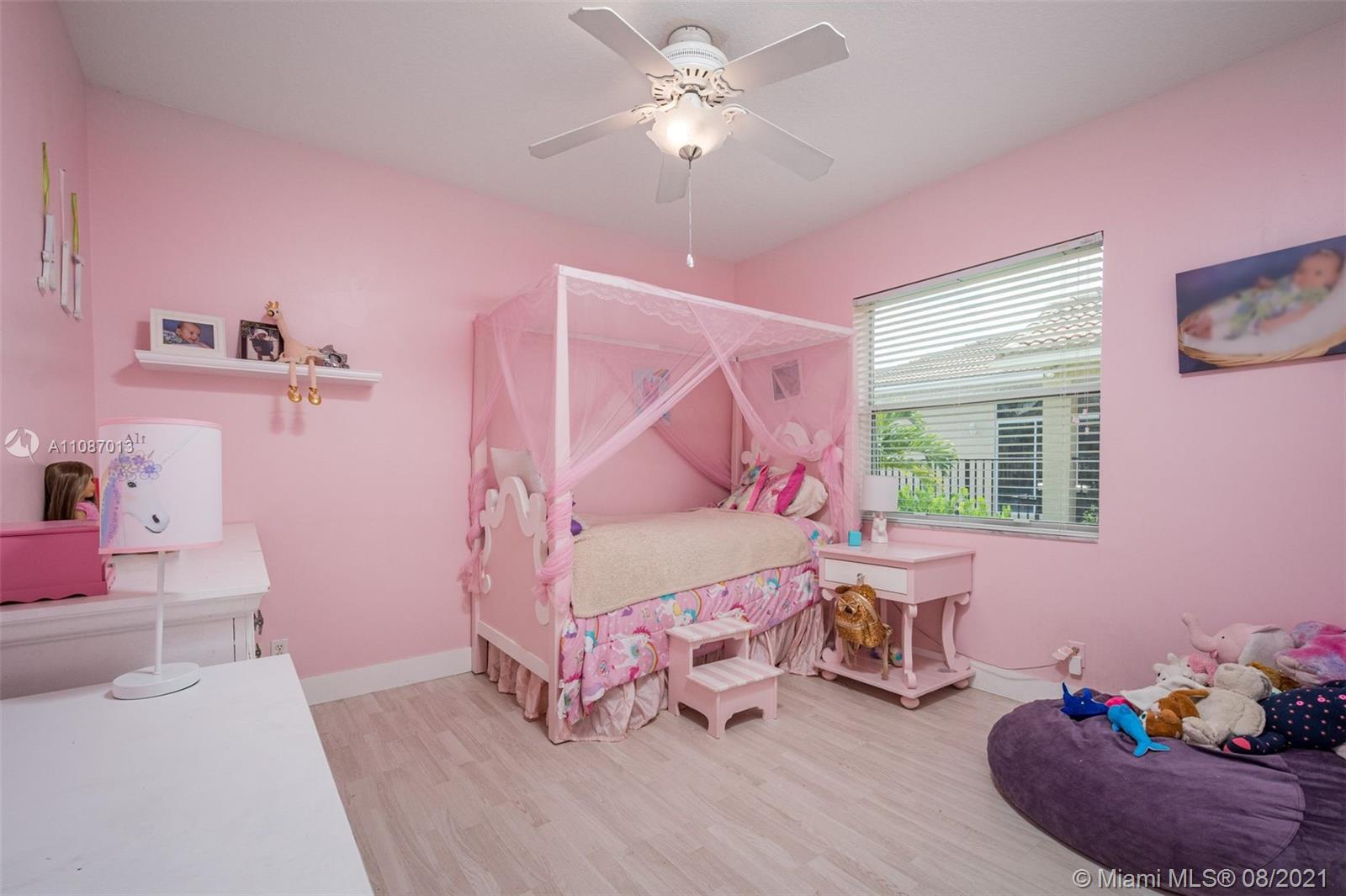 3855 Oak Ridge Circle Weston, FL 33331 - Photo 18 of 39