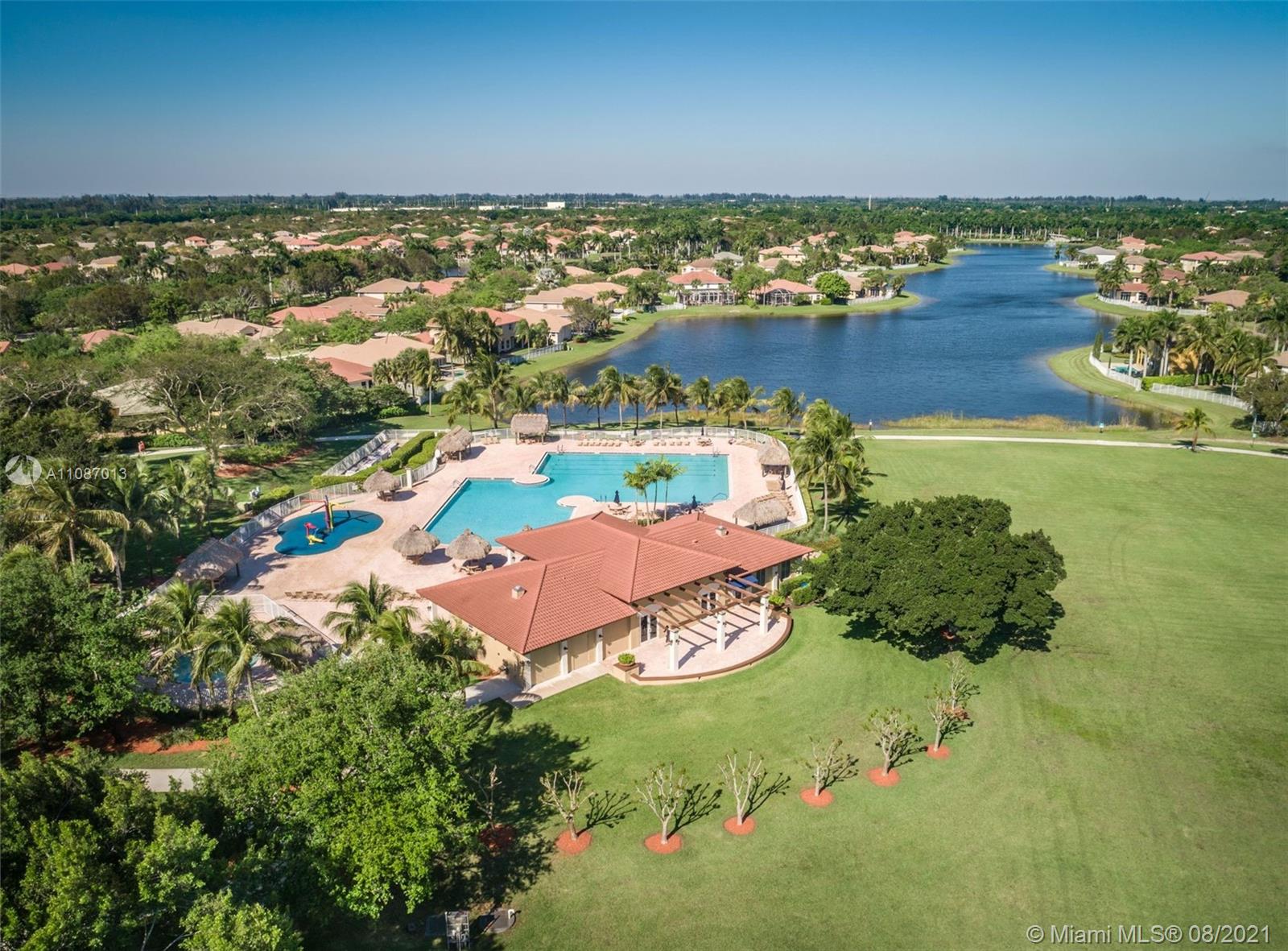 3855 Oak Ridge Circle Weston, FL 33331 - Photo 37 of 39