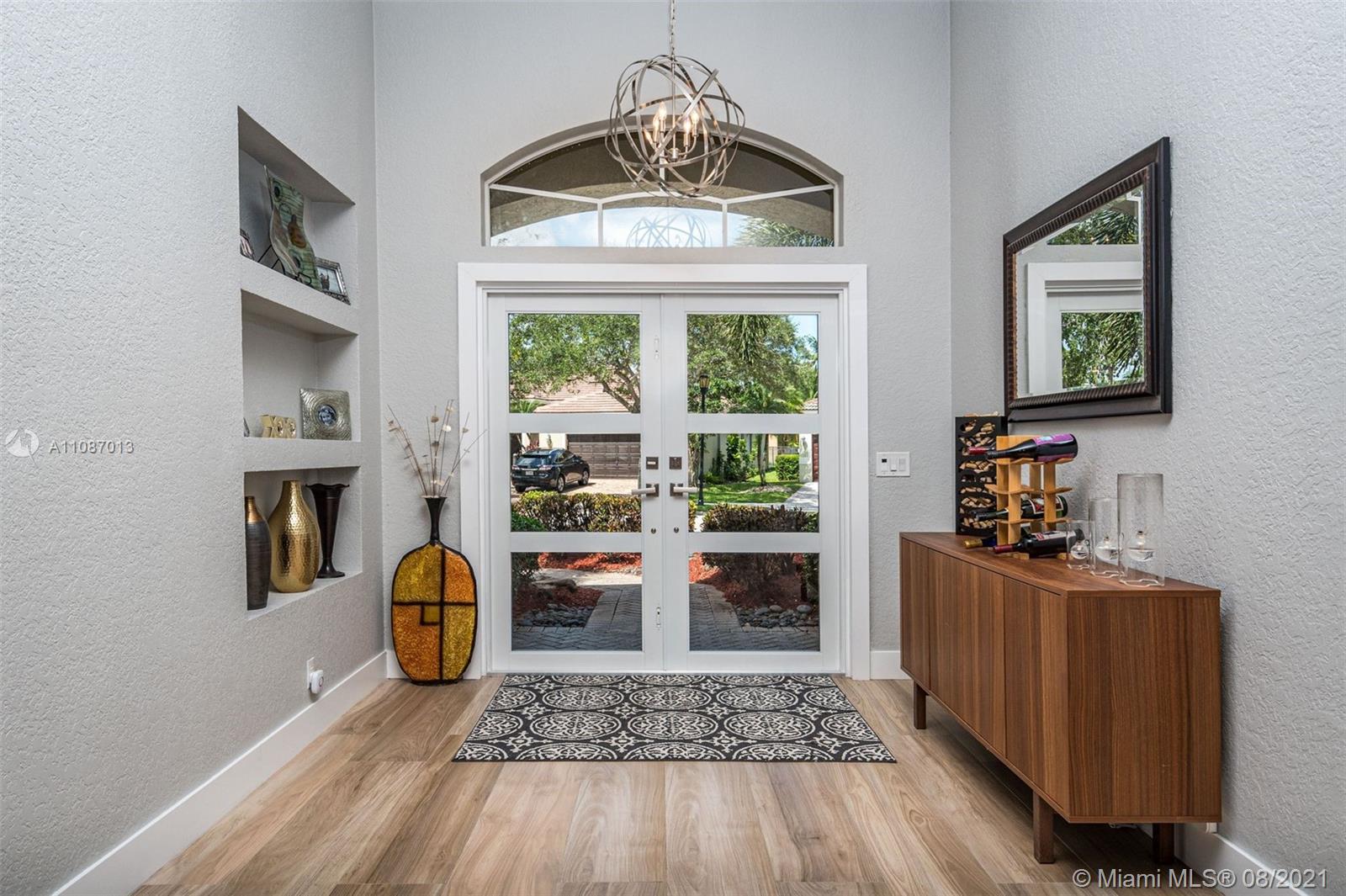 3855 Oak Ridge Circle Weston, FL 33331 - Photo 10 of 39