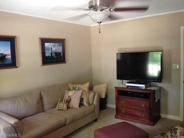 397 Stratford Road Lexington, NC 27292 - Photo 2 of 24