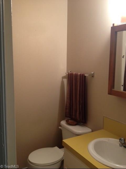 397 Stratford Road Lexington, NC 27292 - Photo 13 of 24