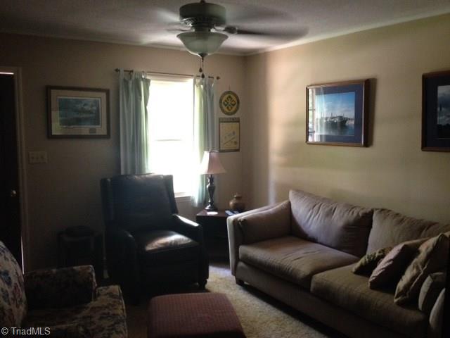 397 Stratford Road Lexington, NC 27292 - Photo 6 of 24