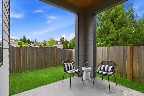 $1,178,000 | 1521 184th Street Southwest, Lynnwood, WA 98037