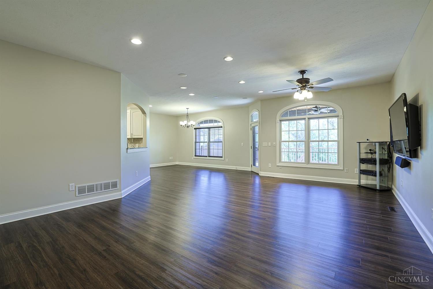 3681 Wilmington Road Lebanon, OH 45036 - Photo 9 of 87