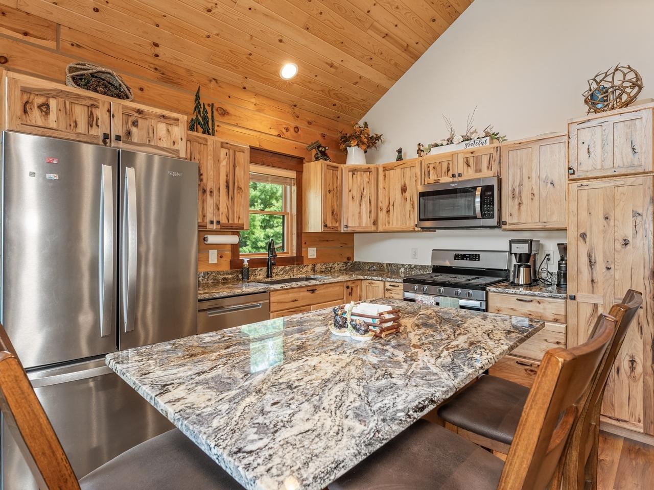 1905 Flowage Road Park Falls, WI 54552 - Photo 9 of 81 Gallery Image 9
