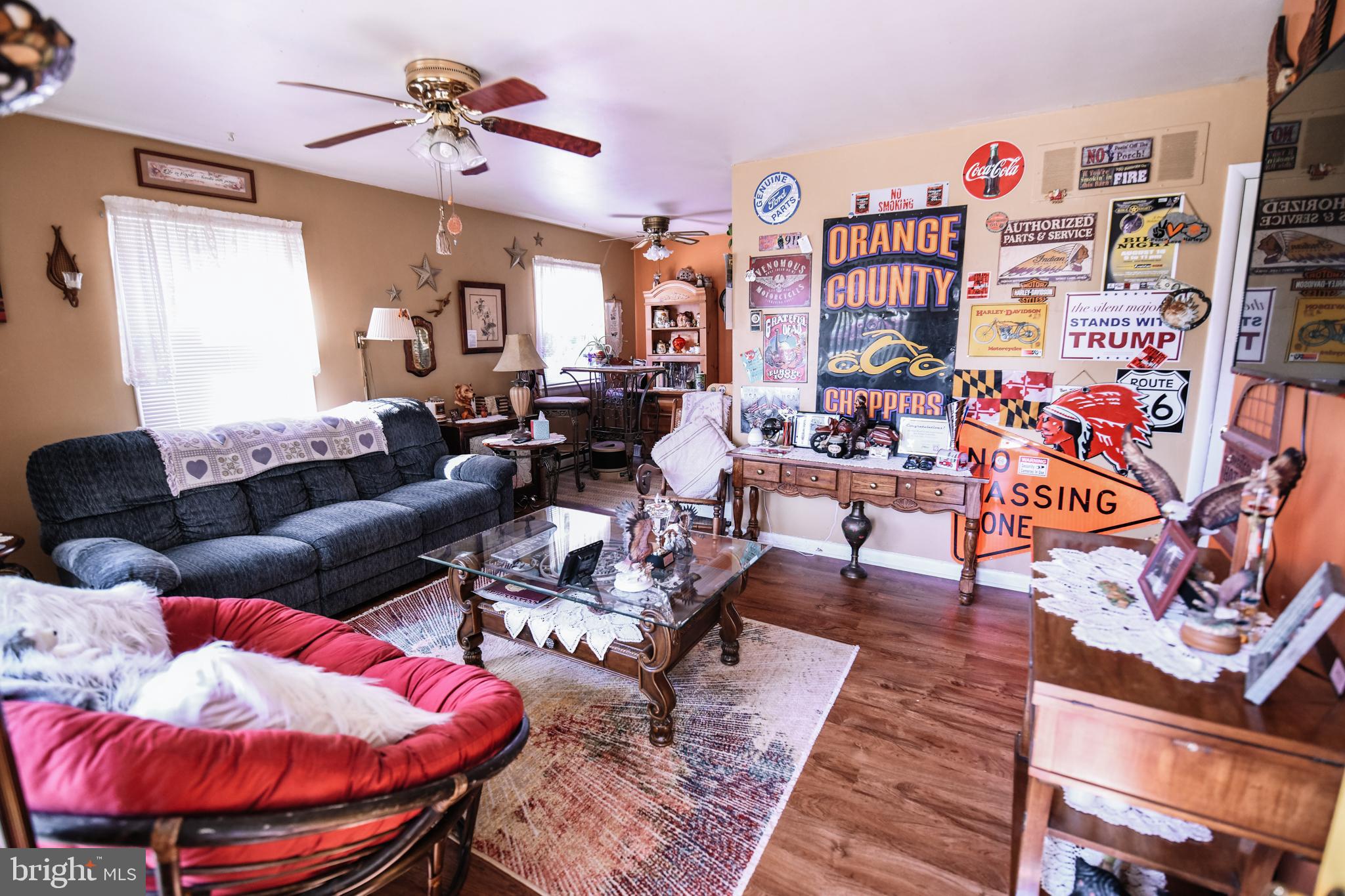 11 North Maple Avenue Ridgely, MD 21660 - Photo 6 of 14 Living room