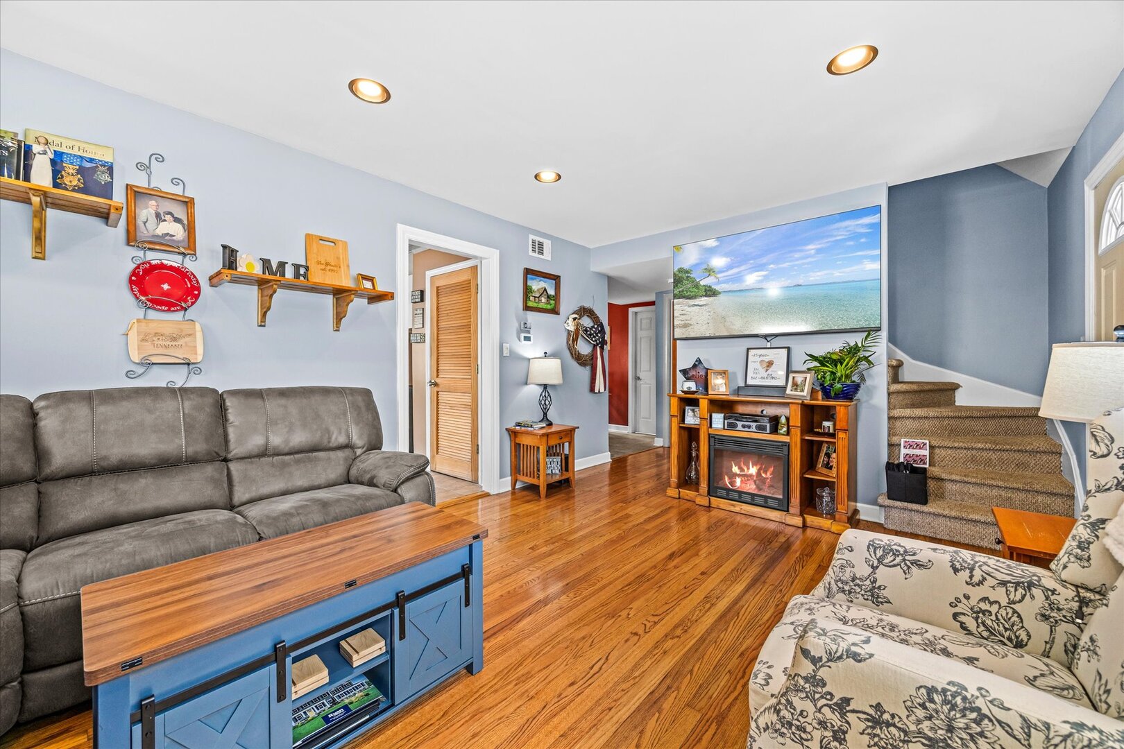 817 Spring Road Elmhurst, IL 60126 - Photo 14 of 34
