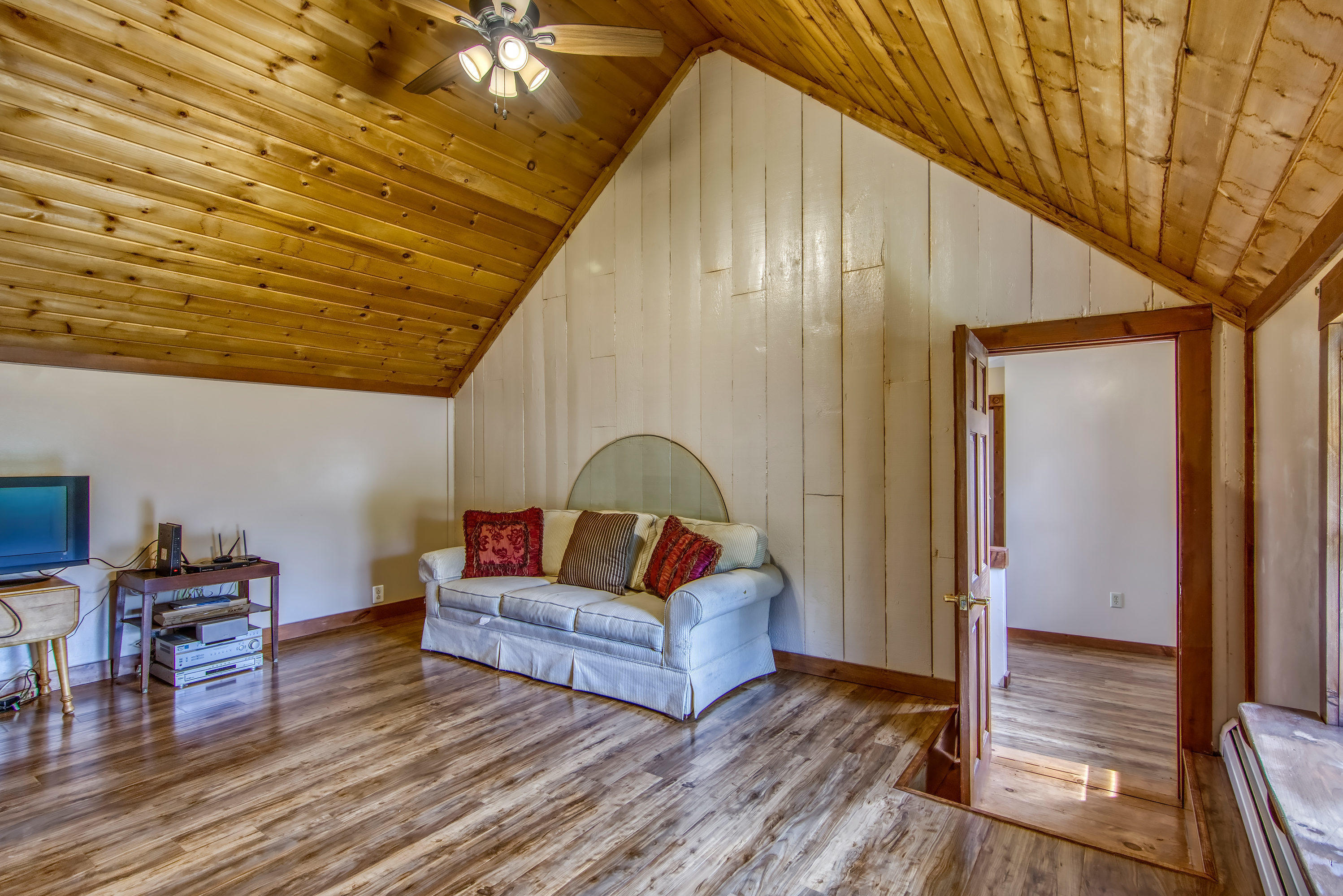 26 Harbor Road Steuben, ME 04680 - Photo 26 of 45 26 Harbor Road Lounge