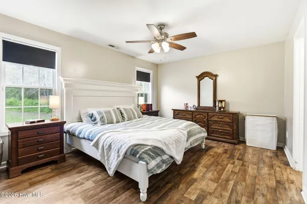 $317,999 | 135 Chadwick Acres Road, Sneads Ferry, NC 28460