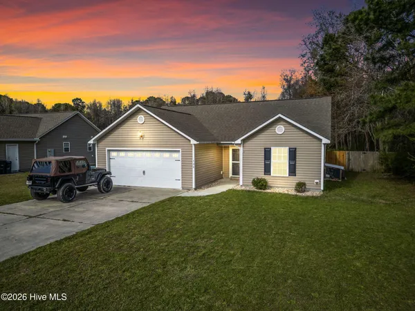 $317,999 | 135 Chadwick Acres Road, Sneads Ferry, NC 28460