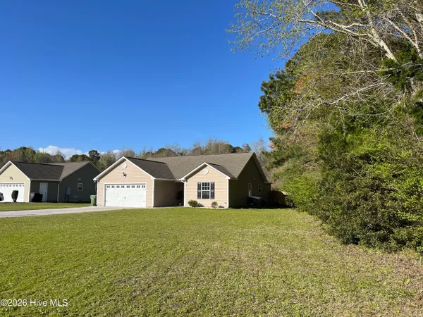 $317,999 | 135 Chadwick Acres Road, Sneads Ferry, NC 28460