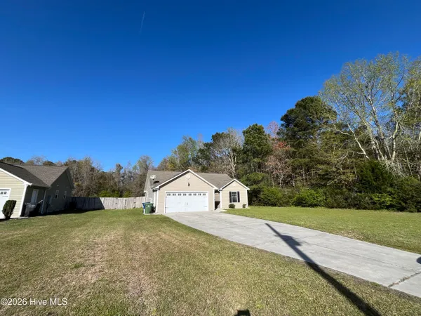 $317,999 | 135 Chadwick Acres Road, Sneads Ferry, NC 28460