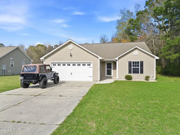 $317,999 | 135 Chadwick Acres Road, Sneads Ferry, NC 28460