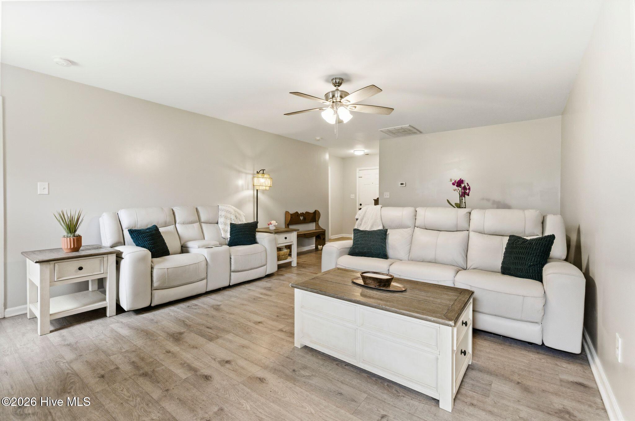 135 Chadwick Acres Road Sneads Ferry, NC 28460 - Photo 7 of 47 15_DSC00226