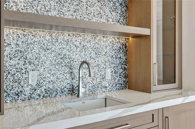 a close view of sink and tap