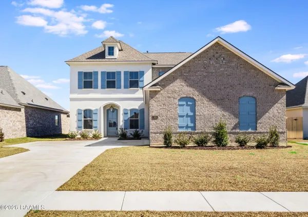 $455,250 | 205 Sweet Harvest Road, Youngsville, LA 70592