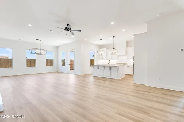 $455,250 | 205 Sweet Harvest Road, Youngsville, LA 70592