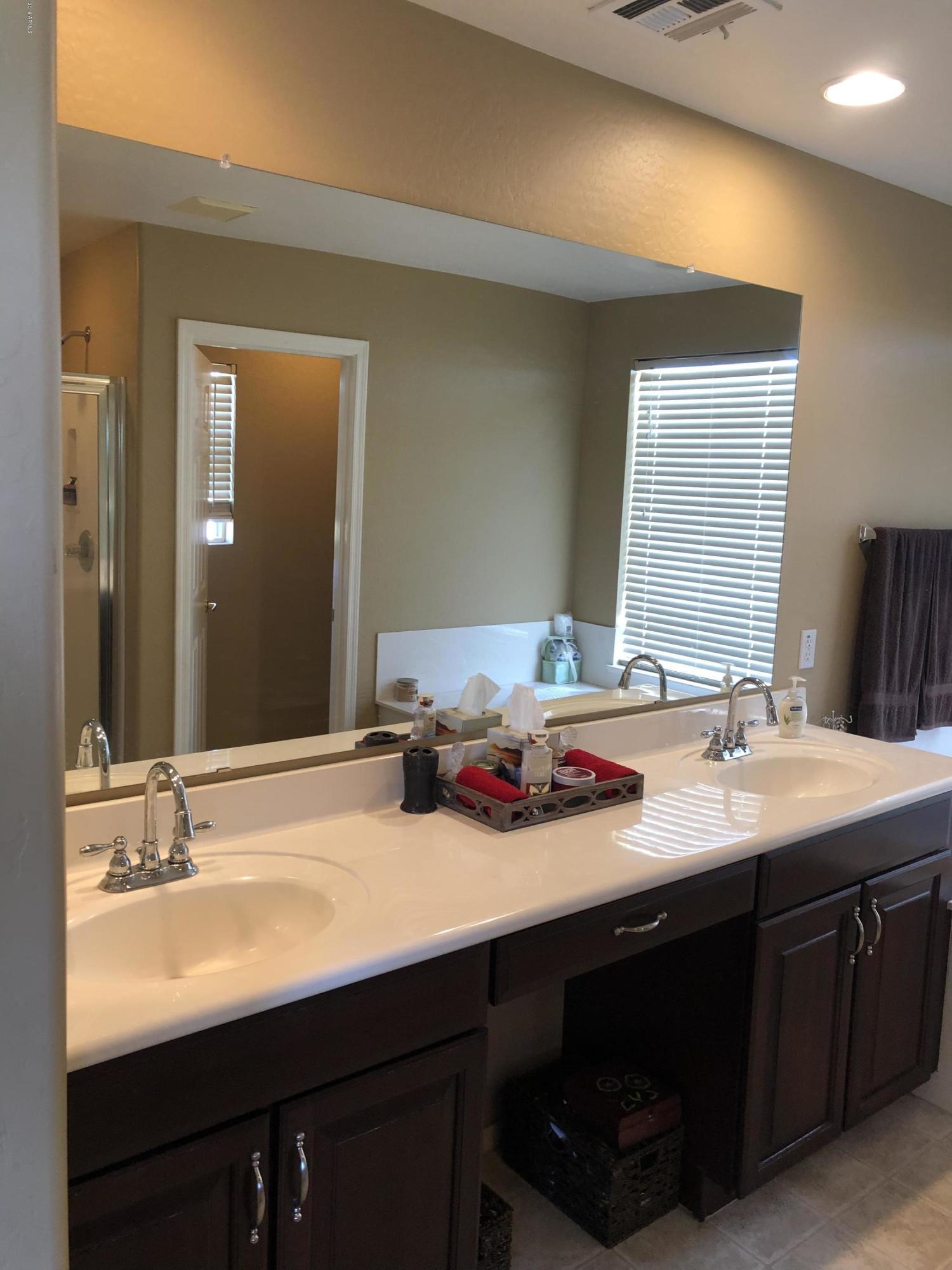 14976 West Wethersfield Road Surprise, AZ 85379 - Photo 21 of 32 9BC113FC-01C4-4596-A117-ECE779B1A84E