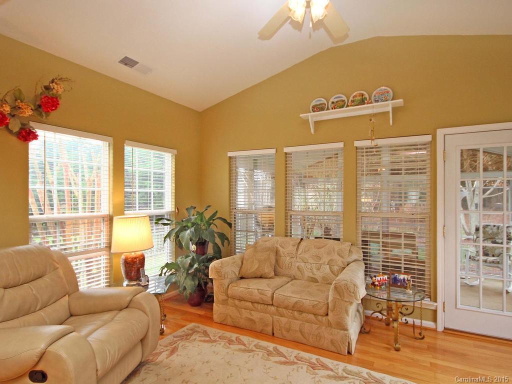2403 Smith Cove Road Denver, NC 28037 - Photo 11 of 24 Gallery Image 11